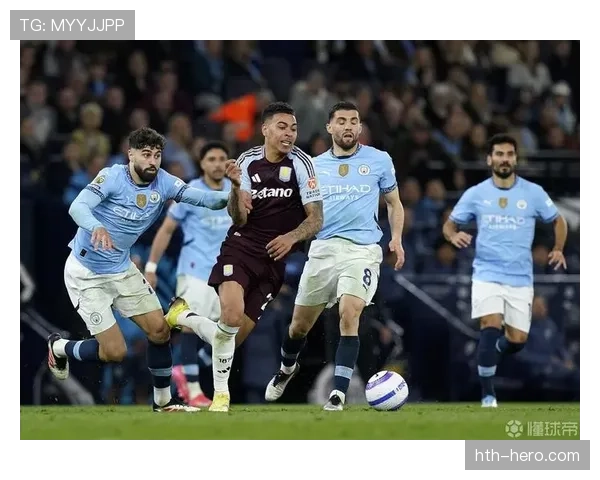 哈兰德全情投入绿茵赛场 展现职业专注精神