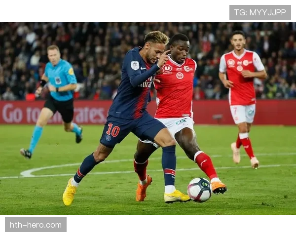 兰斯客场强势回暖，连克劲敌引关注