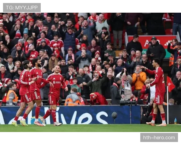 富勒姆边路提速激活进攻火力，球队攻击力显著提升引关注