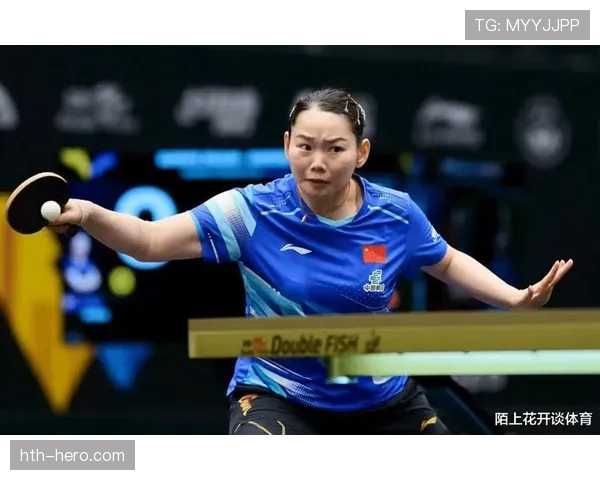 何卓佳这日常居然比比赛还严谨，感觉她生活在别人看不到的世界里