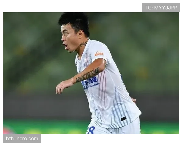 蒋圣龙家里那辆大G，是他妈开去买菜的？